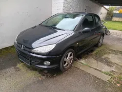 Schwarz Gebraucht 2003 Peugeot 206 Kleinwagen | 1.450 € (Fairer Preis)