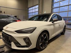 Weiß Gebraucht 2025 Cupra Leon Limousine | 29.400 € (Guter Preis)