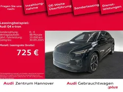 Mythosschwarz metallic Gebraucht 2024 Audi Q4 e-tron Ambiente SUV | 62.990 €