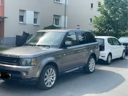Beige Gebraucht 2010 Land Rover Range Rover Sport SUV | 11.999 € (Etwas zu teuer)