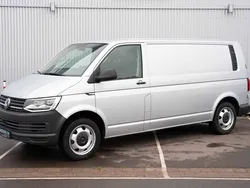 Silber Gebraucht 2016 VW T6 Van | 16.990 €