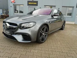 Grau Gebraucht 2018 Mercedes E63 AMG AMG Limousine | 57.980 € (Fairer Preis)