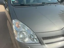 Braun Gebraucht 2006 Toyota Corolla Verso Van / Kleinbus | 4.600 € (Fairer Preis)