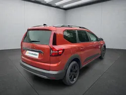 Grün Neu 2025 Dacia Jogger Van / Kleinbus | 22.449 € (Fairer Preis)