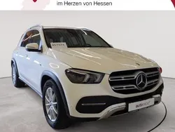 Designo diamantweiß bright metallic Gebraucht 2021 Mercedes GLE350e SUV | 52.990 € (Guter Preis)