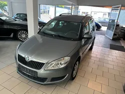 Grau Gebraucht 2012 Skoda Roomster Family Kombi | 5.990 € (Guter Preis)