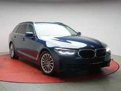 Blau Gebraucht 2022 BMW 520 Kombi | 26.990 € (Guter Preis)
