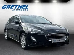 Schwarz Gebraucht 2021 Ford Focus Cool & Connect Limousine | 17.590 € (Fairer Preis)