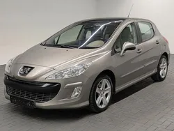 Beige Gebraucht 2011 Peugeot 308 Platinum Limousine | 4.480 € (Guter Preis)