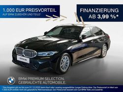 Saphirschwarz metallic Gebraucht 2024 BMW 320 Comfort Edition Limousine | 38.401 € (Fairer Preis)