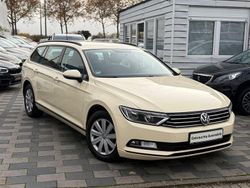 Beige Gebraucht 2018 VW Passat Trendline Kombi | 7.999 € (Superpreis)
