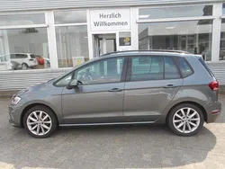 Grau Gebraucht 2018 VW Golf VII Limousine | 17.999 € (Fairer Preis)