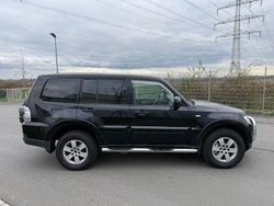 Schwarz Gebraucht 2007 Mitsubishi Pajero Invite SUV | 10.500 € (Guter Preis)