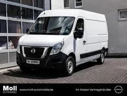 Mineral white (weiss) Gebraucht 2024 Nissan Interstar Visia Van | 27.480 € (Fairer Preis)