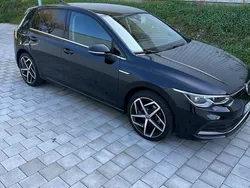 Schwarz Gebraucht 2020 VW Golf VIII Style Limousine | 21.900 € (Fairer Preis)