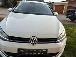 Weiß Gebraucht 2015 VW Golf VII LOUNGE Kombi | 8.200 € (Guter Preis)