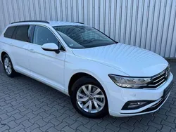 Pure white Gebraucht 2021 VW Passat Business Kombi | 19.990 € (Fairer Preis)
