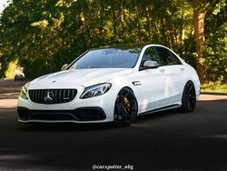 Weiß Gebraucht 2015 Mercedes C63S AMG AMG Limousine | 40.490 € (Etwas zu teuer)