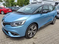 Blau Gebraucht 2017 Renault Grand Scénic IV Van / Kleinbus | 9.390 € (Guter Preis)