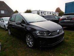 Schwarz Gebraucht 2017 VW Golf Sportsvan Highline Van / Kleinbus | 12.800 € (Guter Preis)