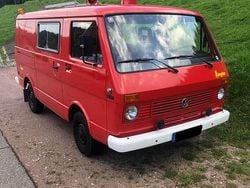 Rot Gebraucht 1985 VW LT Van / Kleinbus | 12.100 €