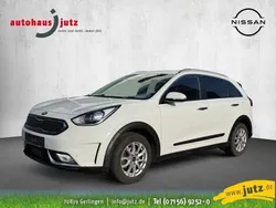 Weiß Gebraucht 2018 Kia Niro Spirit SUV | 17.490 € (Fairer Preis)