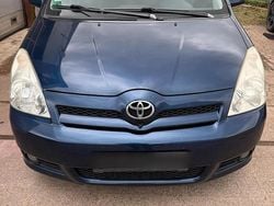 Blau Gebraucht 2006 Toyota Corolla Verso Van / Kleinbus | 1.900 € (Guter Preis)