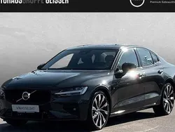 Grau Gebraucht 2023 Volvo S60 Ultimate Limousine | 36.450 € (Fairer Preis)