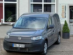 Grau Gebraucht 2023 VW Caddy Maxi Van / Kleinbus | 35.900 €