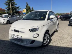 Weiß Gebraucht 2023 Fiat 500e Kleinwagen | 23.999 € (Etwas zu teuer)