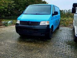 Blau Gebraucht 2009 VW T5 Van | 5.300 € (Fairer Preis)