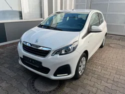 Weiß Gebraucht 2015 Peugeot 108 Active Kleinwagen | 5.995 € (Fairer Preis)