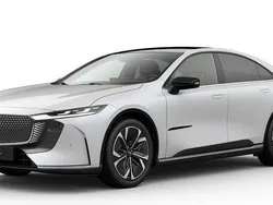 Weiß Neu 2025 Mazda 6e Takumi-Line Limousine | 45.490 €