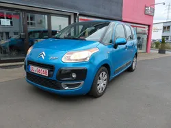 Blau Gebraucht 2010 Citroën C3 Picasso Tendance Van / Kleinbus | 1.400 €