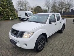 Weiß Gebraucht 2014 Nissan Navara Abholung | 13.447 € (Guter Preis)