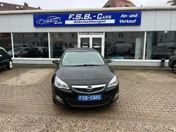 Schwarz Gebraucht 2010 Opel Astra Edition Limousine | 5.450 € (Fairer Preis)