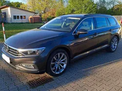 Grau Gebraucht 2019 VW Passat Business Kombi | 24.950 € (Fairer Preis)