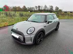 Grau Gebraucht 2021 Mini Cooper Kleinwagen | 22.950 €