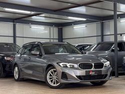 Grau Gebraucht 2023 BMW 320 Limousine | 29.890 € (Superpreis)