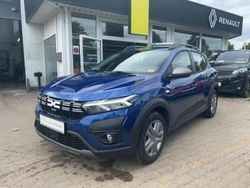 Blau Gebraucht 2023 Dacia Sandero Expression Kleinwagen | 15.990 € (Guter Preis)