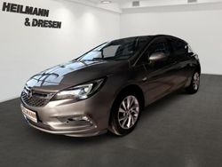 Grau Gebraucht 2018 Opel Astra Innovation Limousine | 13.950 € (Etwas zu teuer)