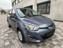 Blau Gebraucht 2013 Hyundai i20 Edition Limousine | 3.700 € (Guter Preis)