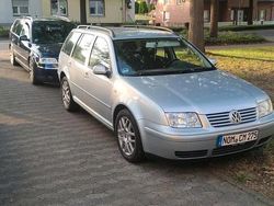 Silber Gebraucht 2001 VW Bora Limousine | 1.992 € (Etwas zu teuer)
