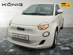 Weiß Gebraucht 2023 Fiat 500e Kleinwagen | 24.730 €