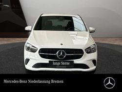 Weiß Gebraucht 2024 Mercedes B200 Advanced Van / Kleinbus | 29.990 € (Guter Preis)
