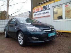 Grün Gebraucht 2015 Opel Astra Limousine | 6.980 € (Guter Preis)