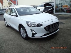 Frostweiß Gebraucht 2020 Ford Focus Titanium Kombi | 18.490 € (Guter Preis)