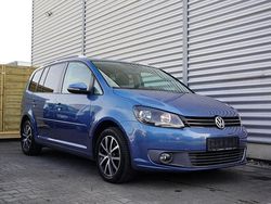 Blau Gebraucht 2011 VW Touran Comfortline Van / Kleinbus | 5.900 € (Fairer Preis)