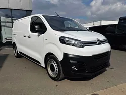 Weiss Gebraucht 2023 Citroën Jumpy Van / Kleinbus | 26.349 € (Etwas zu teuer)