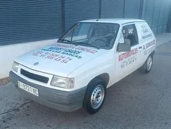 Weiß Gebraucht 1992 Opel Corsa Van | 5.000 €